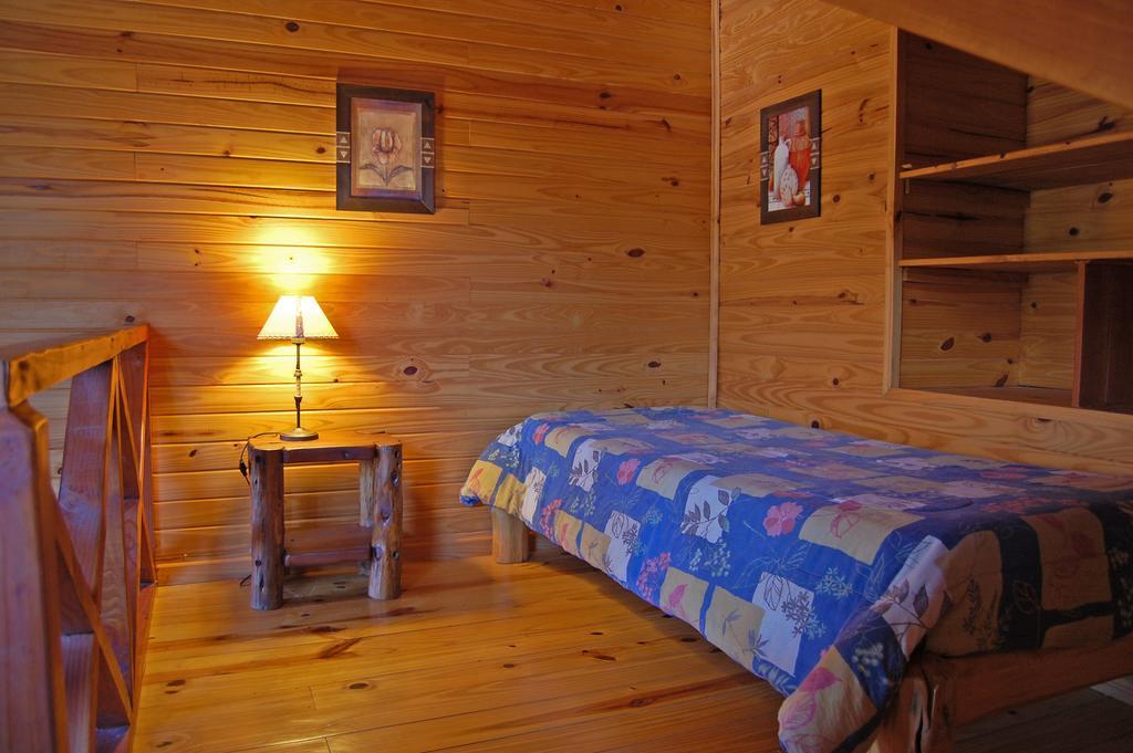 Hosteria Pichi Rincon Вілья-Ла-Ангостура Номер фото